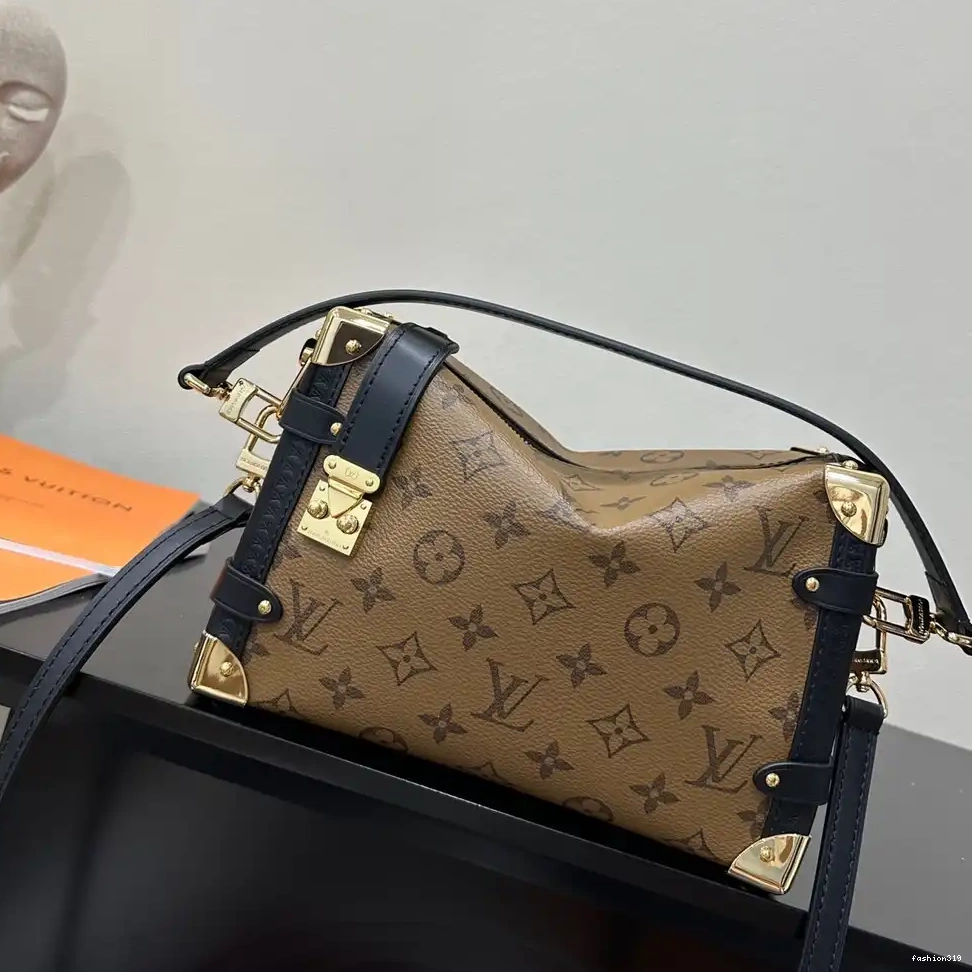 VUITTON MM LOUIS TRUNK SIDE 0504